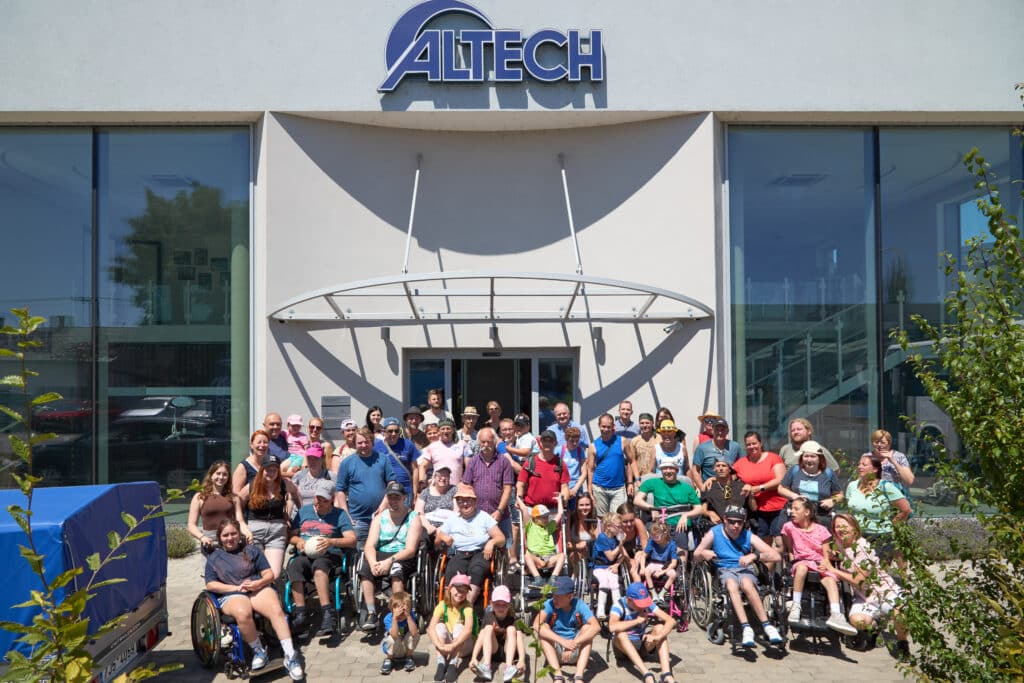 Návštěva paprskový Tábor 2025